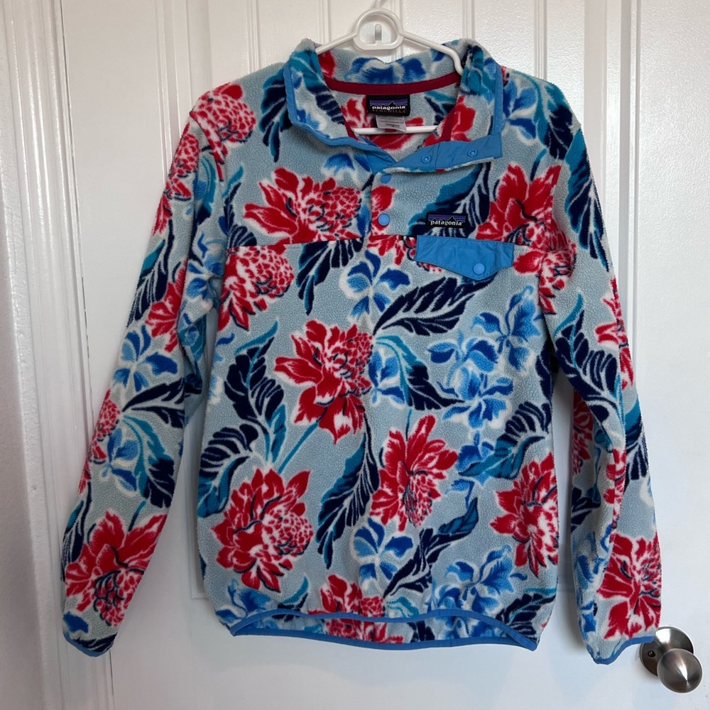 Patagonia Synchilla Snap-T Fleece Pullover: Hawaiian Floral Multicolor Size M